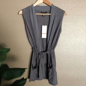 Kenneth Cole Gray Sleeveless Open Front Sweater
